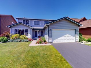 724 Eastchester Rd, Wheeling, IL 60090