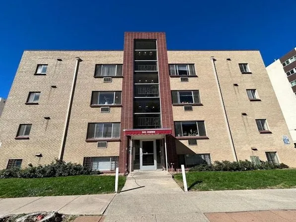 The Ogden Arms at 945 Ogden, 945 N Ogden St APT 207, Denver, CO 80218