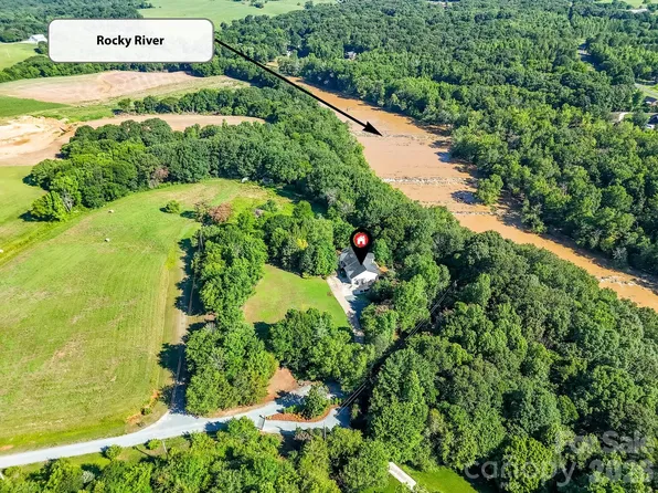 7702 Rivercrest Ct, Monroe, NC 28110