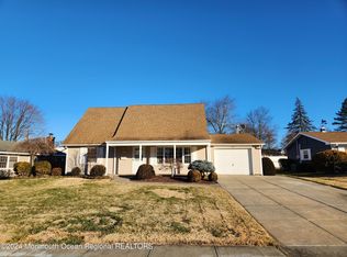 69 Idlewild Ln, Aberdeen, NJ 07747