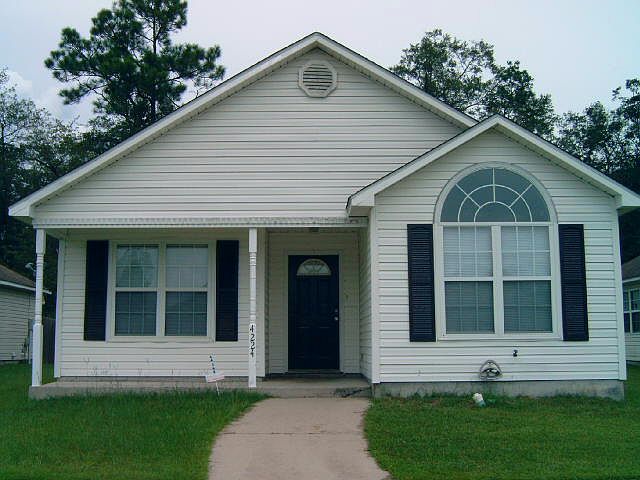 1st image of 4224 Wilshire Dr