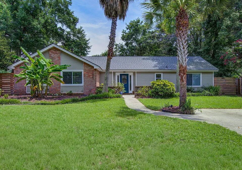 1307 Bob White Dr