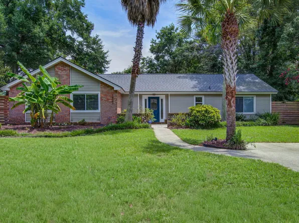 1307 Bob White Dr, Charleston, SC 29412