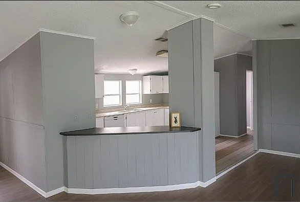 358 Ellis St — Photo 6