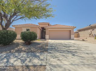 1651 N Rio Buena Vis, Green Valley, AZ 85614