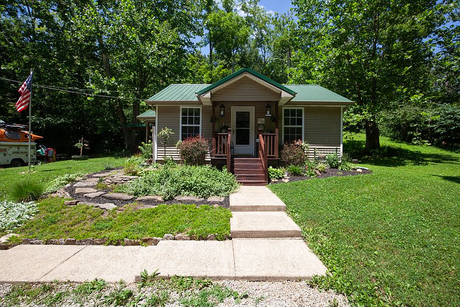 1st image of 2766 Yeager Rd