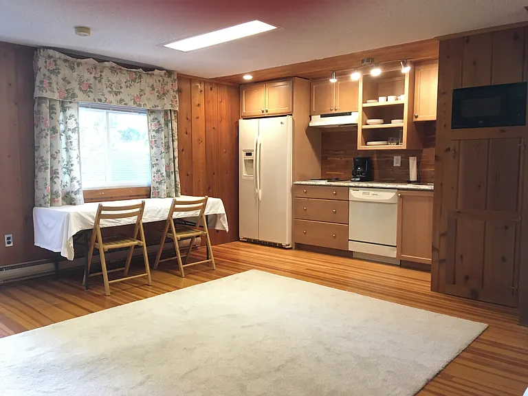 380A Magothy Rd #A — Photo 9
