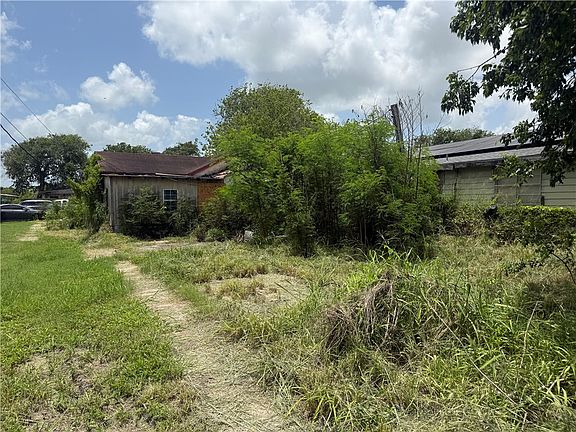 4th image of 4618 Barrera Dr