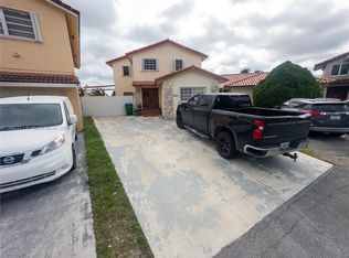 943 SW 135th Ct, Miami, FL 33184