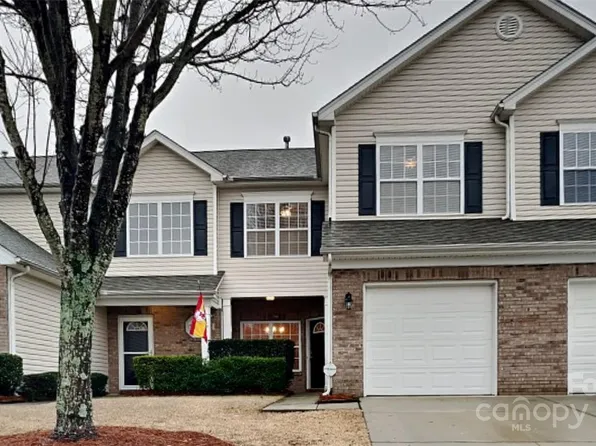 11841 Stratfield Place Cir, Pineville, NC 28134