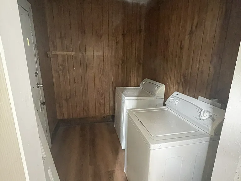 328 Cedar St #1R — Photo 8