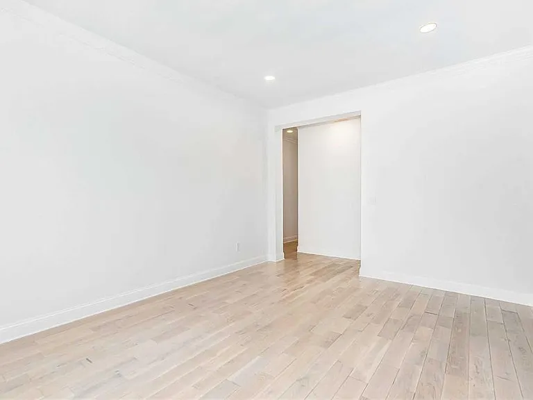 140 Claremont Ave #6B — Photo 14