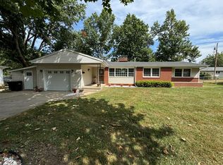 72 Manor Crest Dr, Kirksville, MO 63501