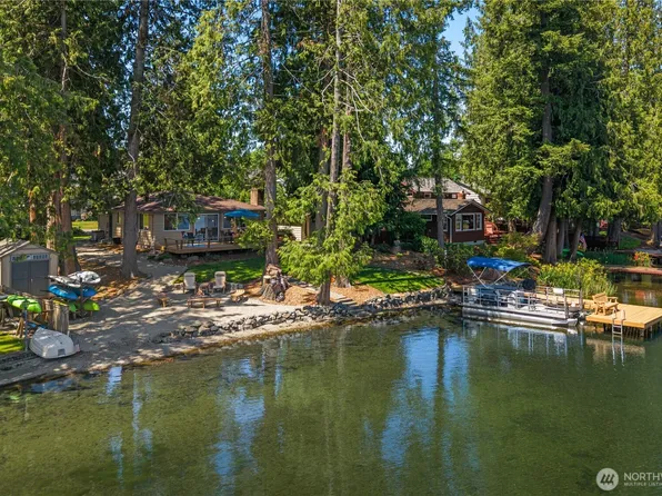 26026 216th Place SE, Maple Valley, WA 98038