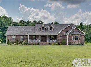 2988 Ridge Rd, Cedar Hill, TN 37032