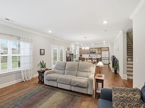 4th image of 3764 Inlet Loop