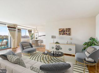 10401 Grosvenor Pl APT 820, Rockville, MD 20852