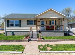 100 27th Ave N, Clinton, IA 52732