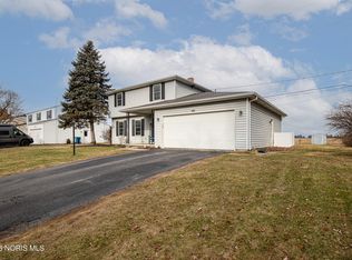 7638 Grenlock Dr, Sylvania, OH 43560