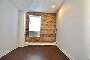 228 Maple St #2 — Photo 11