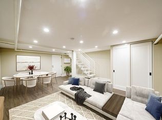 70 Carmine St APT 1R, New York, NY 10014