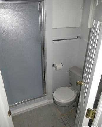 5th image of 2686 Anthony Ave
