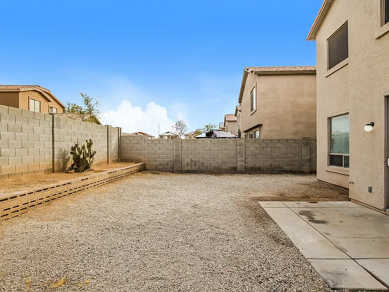 11374 W Pima St — Photo 16