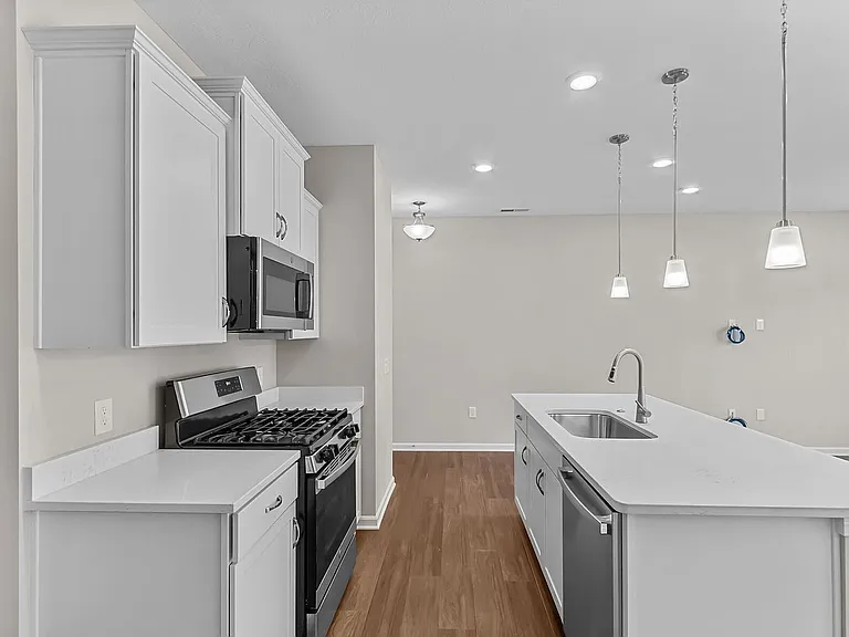 4984 Pebble Ct — Photo 15