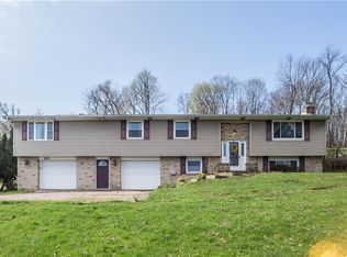295 N Branch Rd, Oakdale, PA 15071
