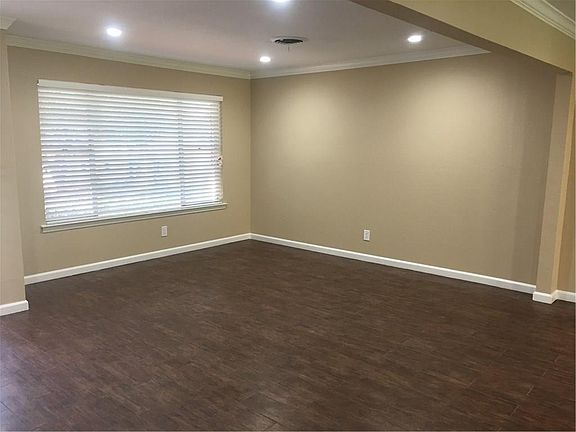2nd image of 7513 Trimble Dr