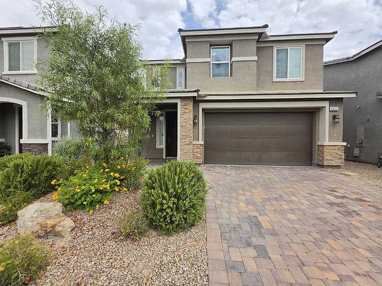 9456 Brough Ave — Photo 1