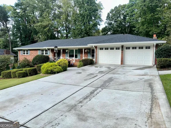 464 Cana Of Galilee Ct, Tucker, GA 30084