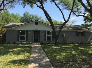 2313 Lake Air Dr, Waco, TX 76710