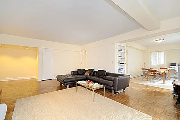 Rented by essential NEW YORK Real Estate | media 30