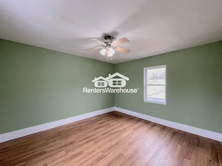 315 Highland Ave — Photo 17