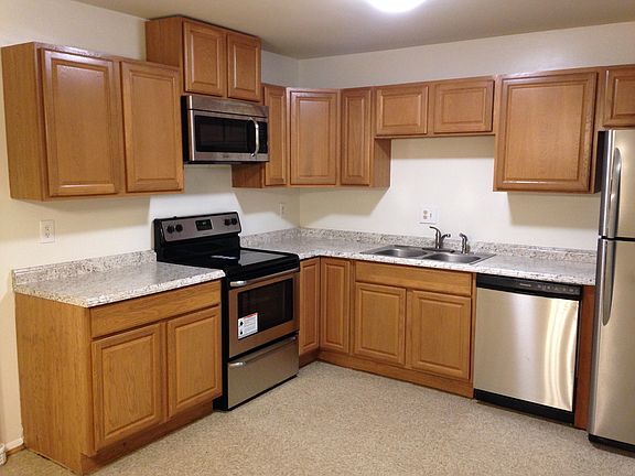 2nd image of 1183 Dublin Pl