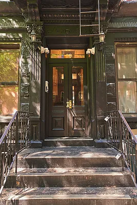 Rented by Living New York | media 6