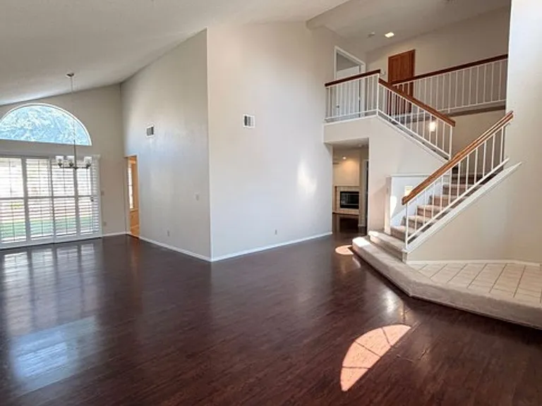 3317 Royal Glen Ct — Photo 31