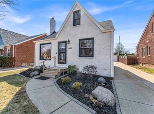 8307 Whittington Dr, Parma, OH