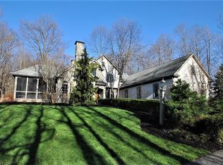 15700 Buckland Trl, Novelty, OH 44072