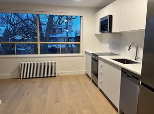 55 Hendrick Ave, Toronto, ON M6G 3S4