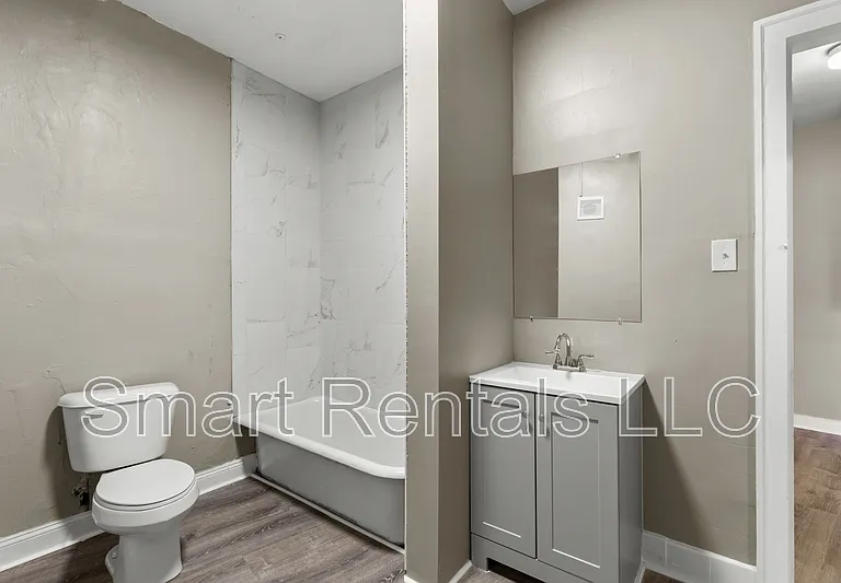 4523 Gravois Ave #302 — Photo 8
