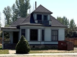 1326 Dewey Ave, Baker City, OR 97814
