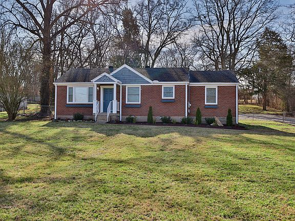 2nd image of 466 Ewing Dr