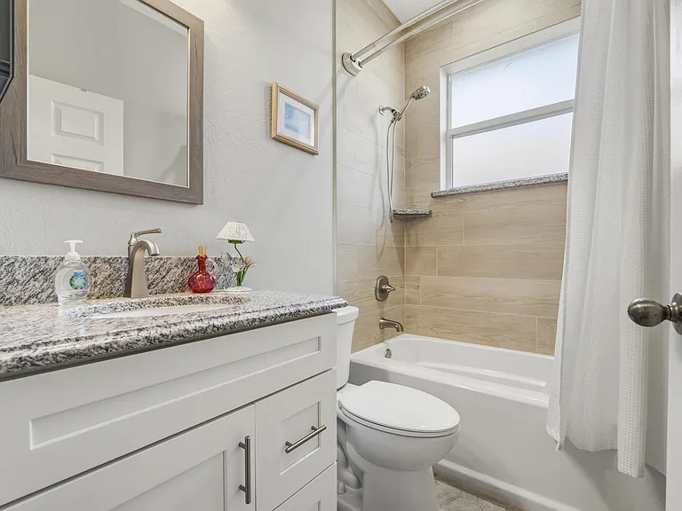 3198 SE Carrick Green Ct — Photo 15