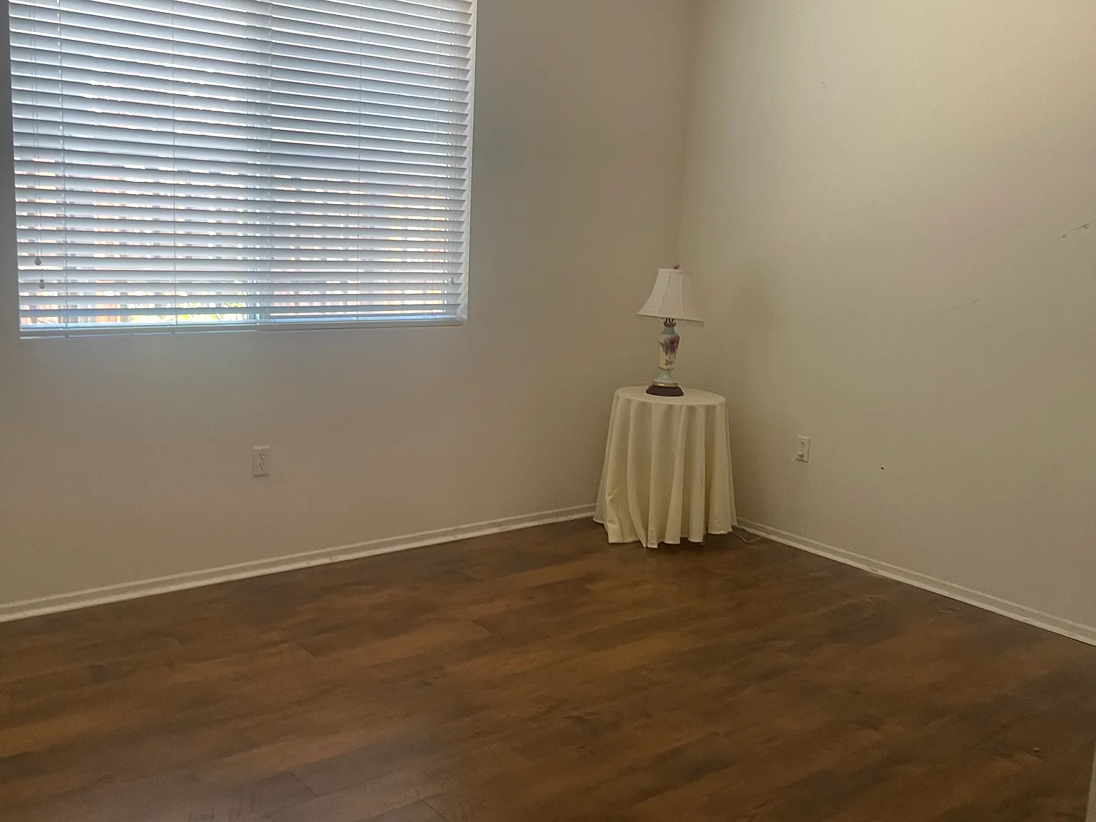 2 bed, 1761 sqft, $2,500 — Photo 3