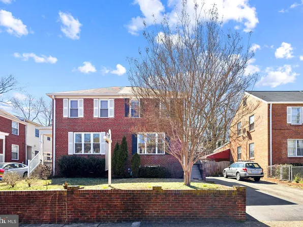 2730 S Uhle St, Arlington, VA 22206
