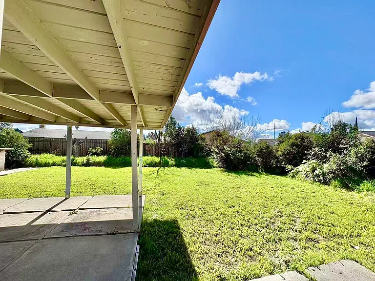 4032 Fawn Cir — Photo 27
