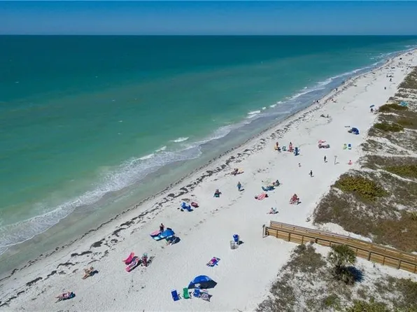 404 Hidden Harbour Dr #404, Indian Rocks Beach, FL 33785