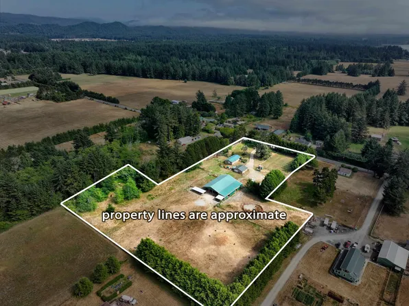 1500 Morehead Rd, Crescent City, CA 95531